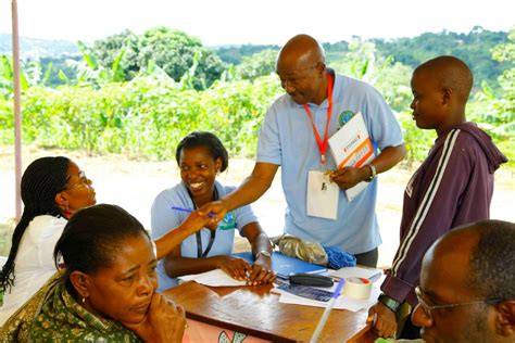 walk in clinics the villages